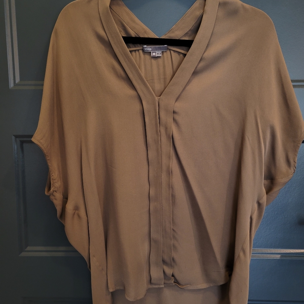 Vince XS Brown Pleat-front silk blouse